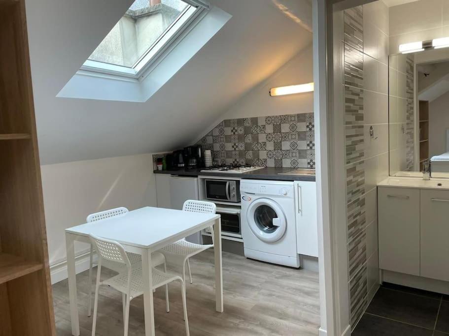 Studio Hypercentre 4 Min Avenue De Champagne Apartment Epernay Luaran gambar